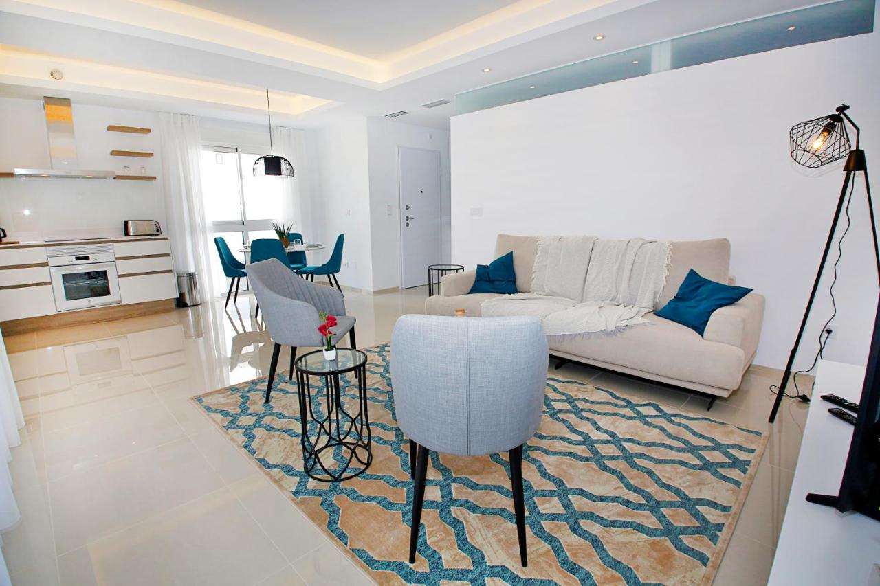 Fortuna 15 - Apartamento Con Azotea Privada Y Piscina Рохалес Екстериор снимка